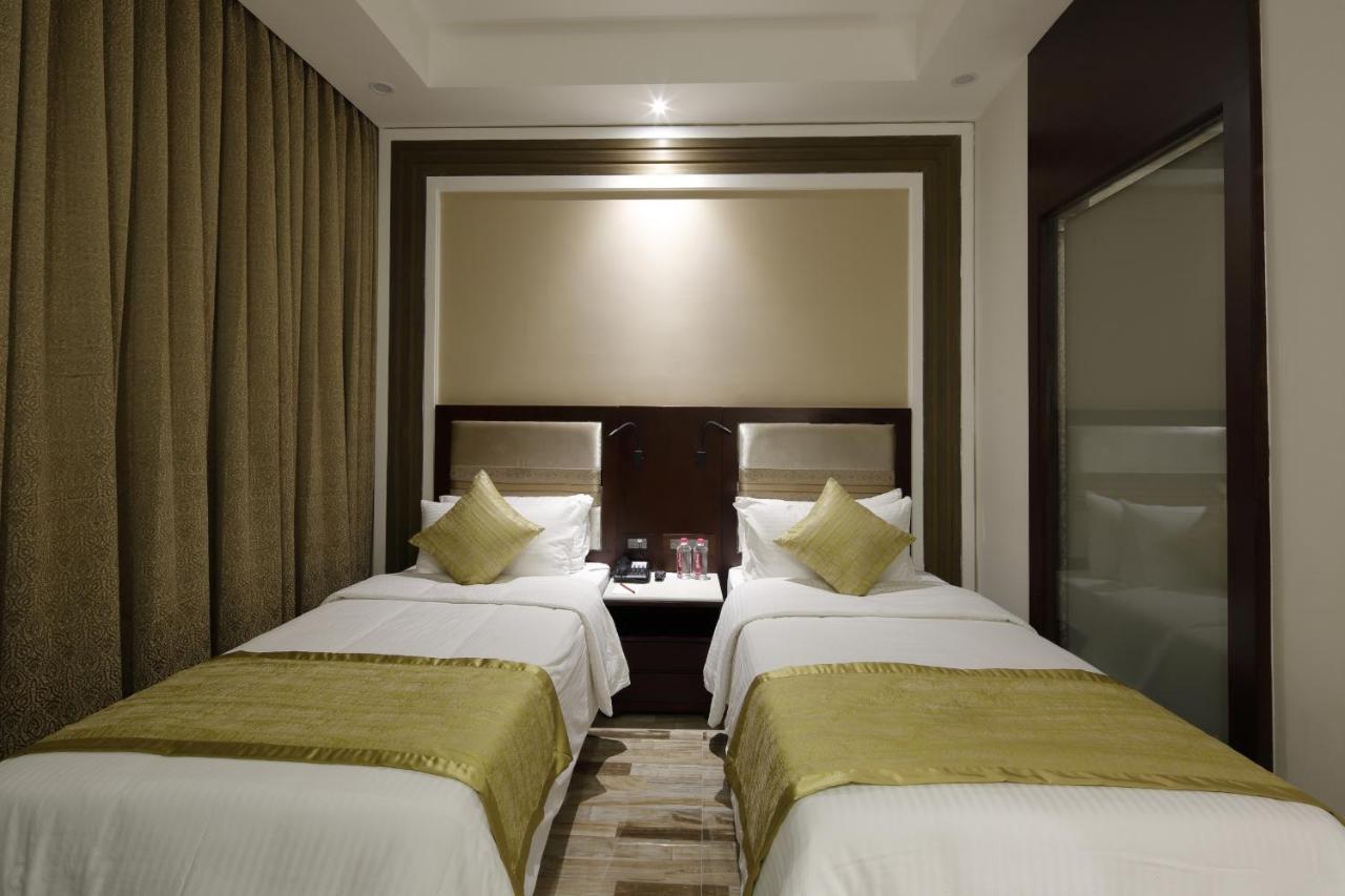 Regenta Inn Ranip Ahmedabad Eksteriør bilde