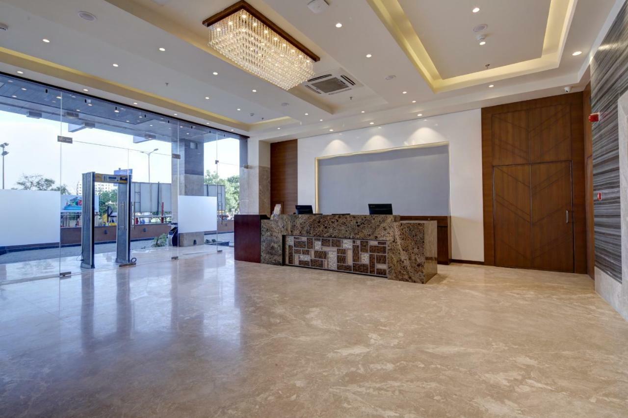 Regenta Inn Ranip Ahmedabad Eksteriør bilde