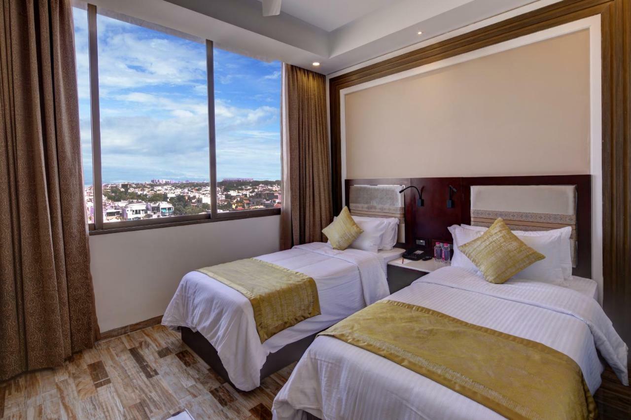 Regenta Inn Ranip Ahmedabad Eksteriør bilde